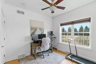 3281 Burke Rd, Sun Prairie, WI 53590 - Photo 29