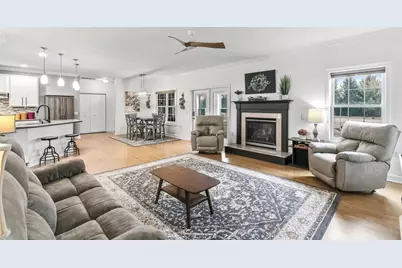 3281 Burke Road, Sun Prairie, WI 53590 - Photo 5