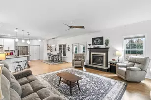 3281 Burke Rd, Sun Prairie, WI 53590 - Photo 5