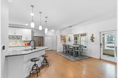 3281 Burke Road, Sun Prairie, WI 53590 - Photo 7