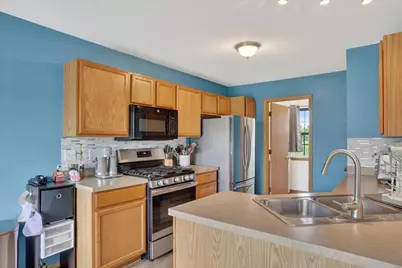 1400 Hunters Ridge Drive #57, Genoa City, WI 53128 - Photo 9