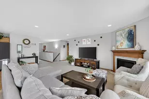 9 Rustling Birch Ct, Madison, WI 53593 - Photo 5