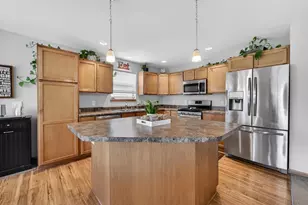 9 Rustling Birch Ct, Madison, WI 53593 - Photo 13
