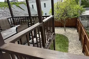 1761 N Marshall St, Milwaukee, WI 53202 - Photo 23