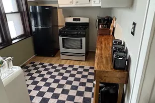 1761 N Marshall St, Milwaukee, WI 53202 - Photo 37