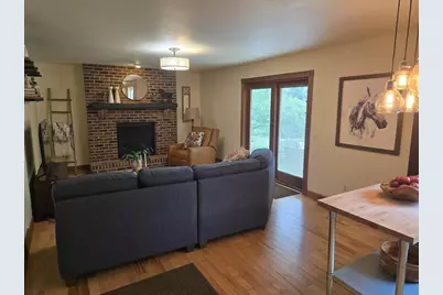 705 Poplar Way, Verona, WI 53593 - Photo 5