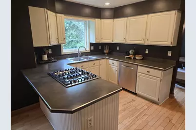 705 Poplar Way, Verona, WI 53593 - Photo 7