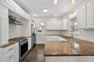 911 Watson St, Ripon, WI 54971 - Photo 9