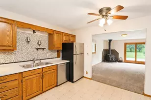 2259 Staborn Dr, Beloit, WI 53511 - Photo 7