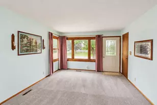 2259 Staborn Dr, Beloit, WI 53511 - Photo 3