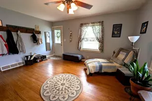 444 Russell St, Baraboo, WI 53913 - Photo 3