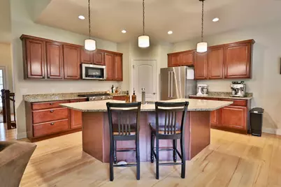 1122 Willow Run, Verona, WI 53593 - Photo 9