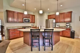 1122 Willow Run, Verona, WI 53593 - Photo 9