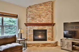 1122 Willow Run, Verona, WI 53593 - Photo 5