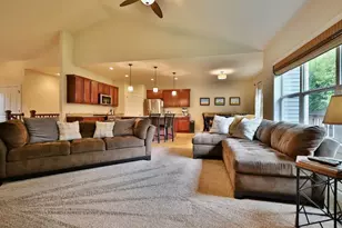 1122 Willow Run, Verona, WI 53593 - Photo 7
