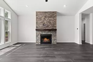 305 Timberline Ct, Nekoosa, WI 54457 - Photo 13
