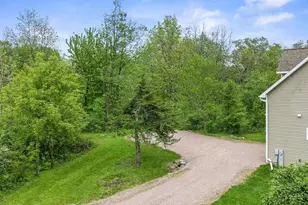 S5665 Devils Crown Dr, Baraboo, WI 53913 - Photo 35