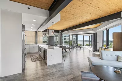 211 S Henry Street #603, Madison, WI 53703 - Photo 9