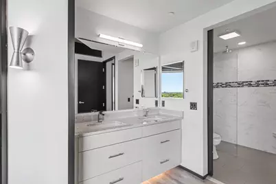 211 S Henry Street #603, Madison, WI 53703 - Photo 39