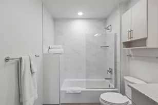 211 S Henry St, Madison, WI 53703 - Photo 45