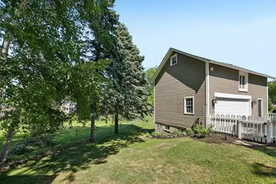 676 Summit Avenue, Oconomowoc, WI 53066 - Photo 55