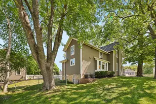 676 Summit Ave, Oconomowoc, WI 53066 - Photo 53