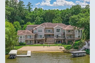 715 Canyon Road #4, Wisconsin Dells, WI 53965 - Photo 3