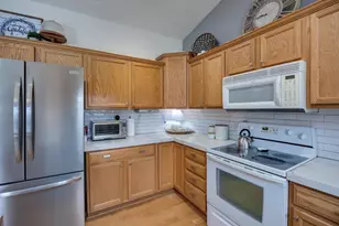 3762 Canvasback Dr, Janesville, WI 53546 - Photo 9