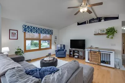 3762 Canvasback Drive, Janesville, WI 53546 - Photo 5