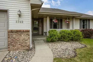 3762 Canvasback Dr, Janesville, WI 53546 - Photo 3