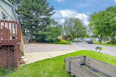406 Amey Drive, Baraboo, WI 53913 - Photo 7
