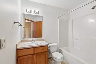 1001 Glacier Hill Dr, Madison, WI 53704 - Photo 27
