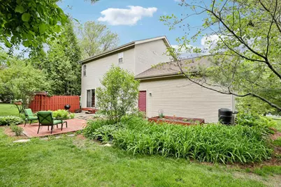 1001 Glacier Hill Drive, Madison, WI 53704 - Photo 5