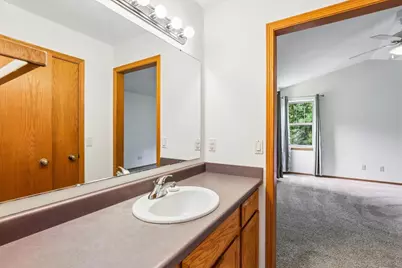 1001 Glacier Hill Drive, Madison, WI 53704 - Photo 33