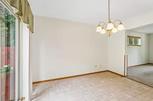 1001 Glacier Hill Dr, Madison, WI 53704 - Photo 15