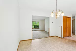 1001 Glacier Hill Dr, Madison, WI 53704 - Photo 17