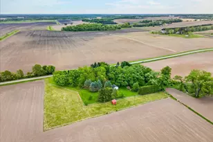 4338 S Schuman Rd, Orfordville, WI 53576 - Photo 9