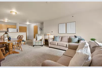 102 Prairie Heights Drive #212, Verona, WI 53593 - Photo 9