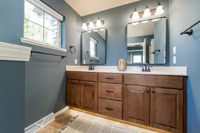 8215 Flagstone Drive, Madison, WI 53719 - Photo 21
