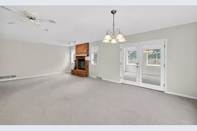 5170 Reiner Road, Madison, WI 53718 - Photo 9