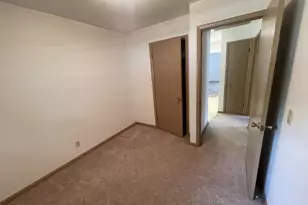 4406 Jay Dr, Madison, WI 53704 - Photo 21