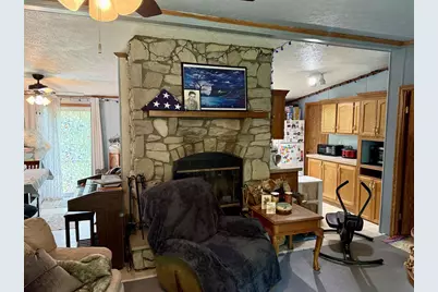18571 Hilltop Road, Sparta, WI 54656 - Photo 9