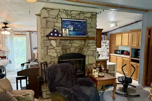 18571 Hilltop Rd, Sparta, WI 54656 - Photo 9