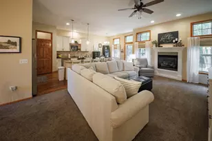 1013 E Superior Dr, Edgerton, WI 53534 - Photo 5