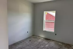 636 Lakeview Ave, Merrimac, WI 53561 - Photo 7
