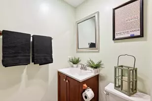 21 S Bartelt Ct, Madison, WI 53704 - Photo 39