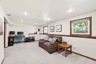21 S Bartelt Ct, Madison, WI 53704 - Photo 35