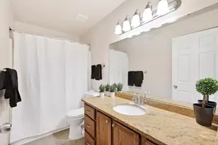 21 S Bartelt Ct, Madison, WI 53704 - Photo 31