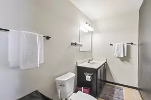 1930 Shelley Ln, Madison, WI 53704 - Photo 27