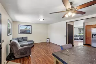 1930 Shelley Ln, Madison, WI 53704 - Photo 15